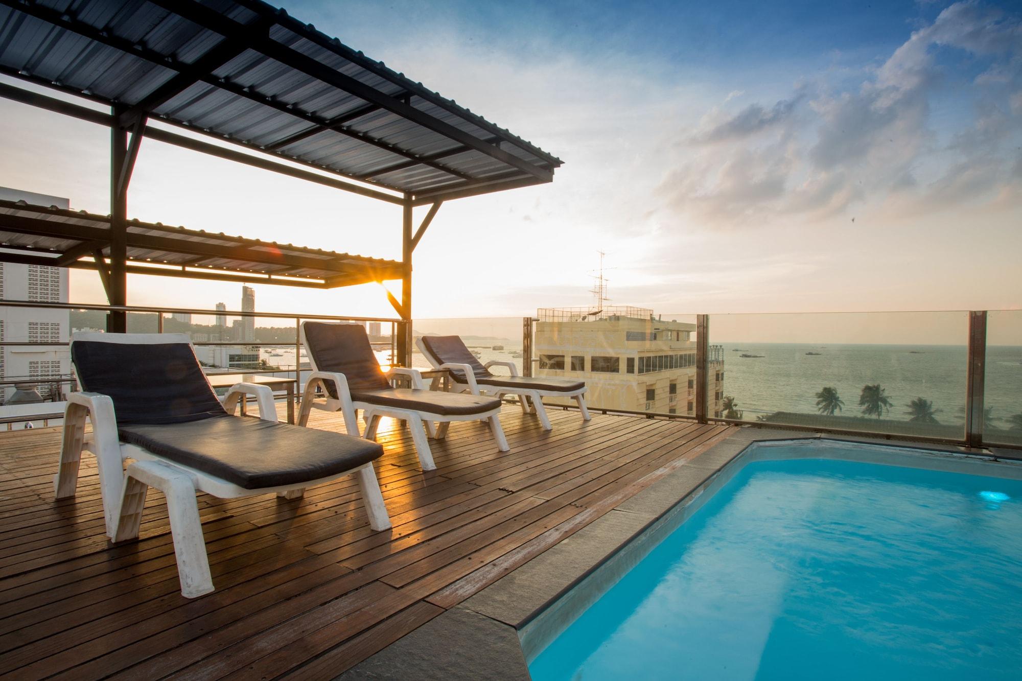Inn House- Sha Extra Plus Pattaya Exterior foto