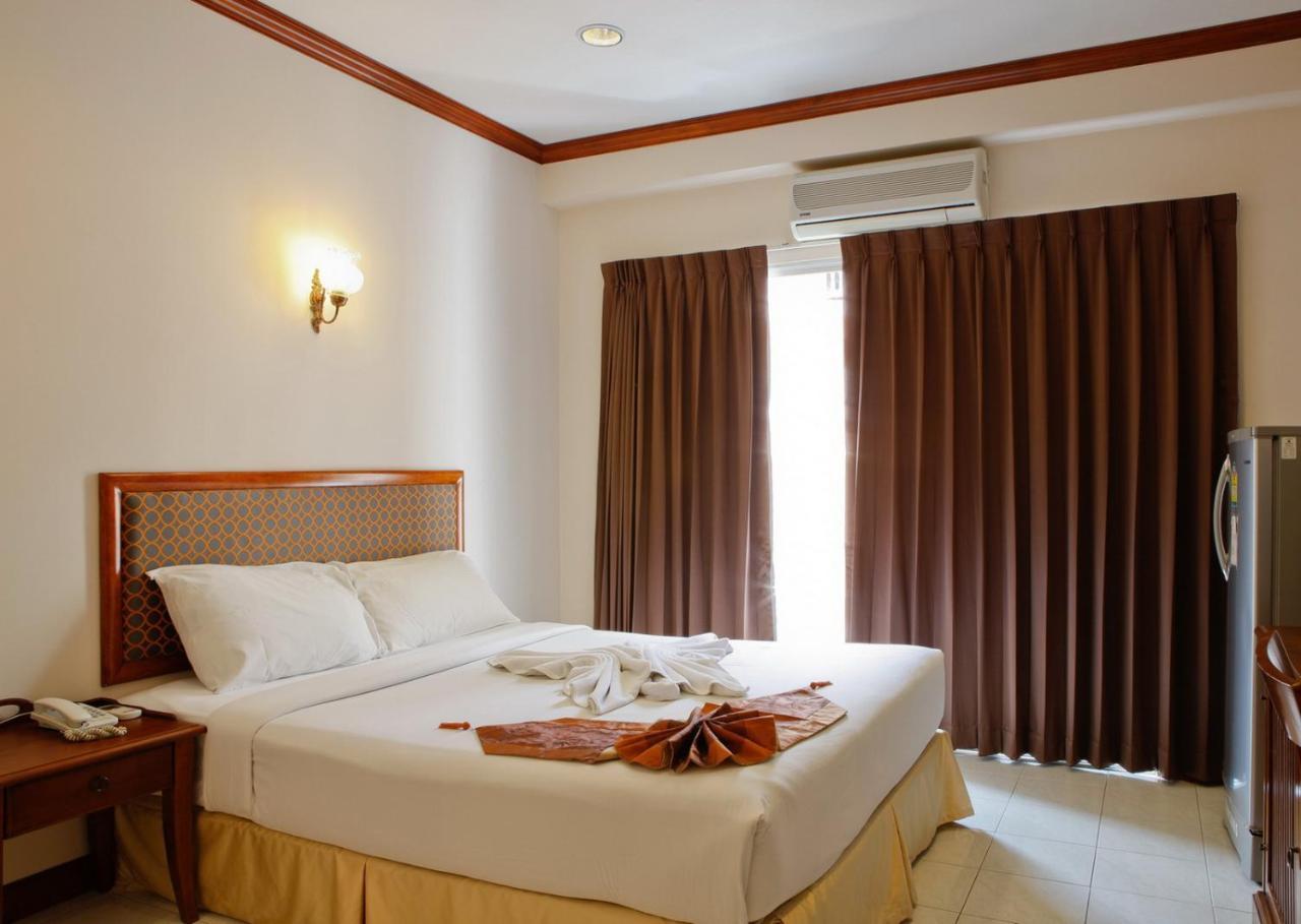 Inn House- Sha Extra Plus Pattaya Exterior foto