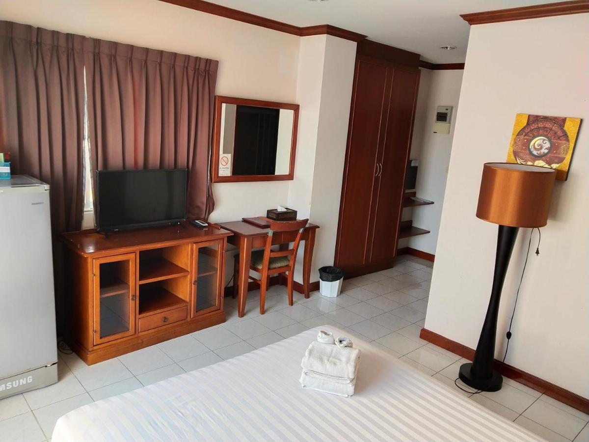 Inn House- Sha Extra Plus Pattaya Exterior foto