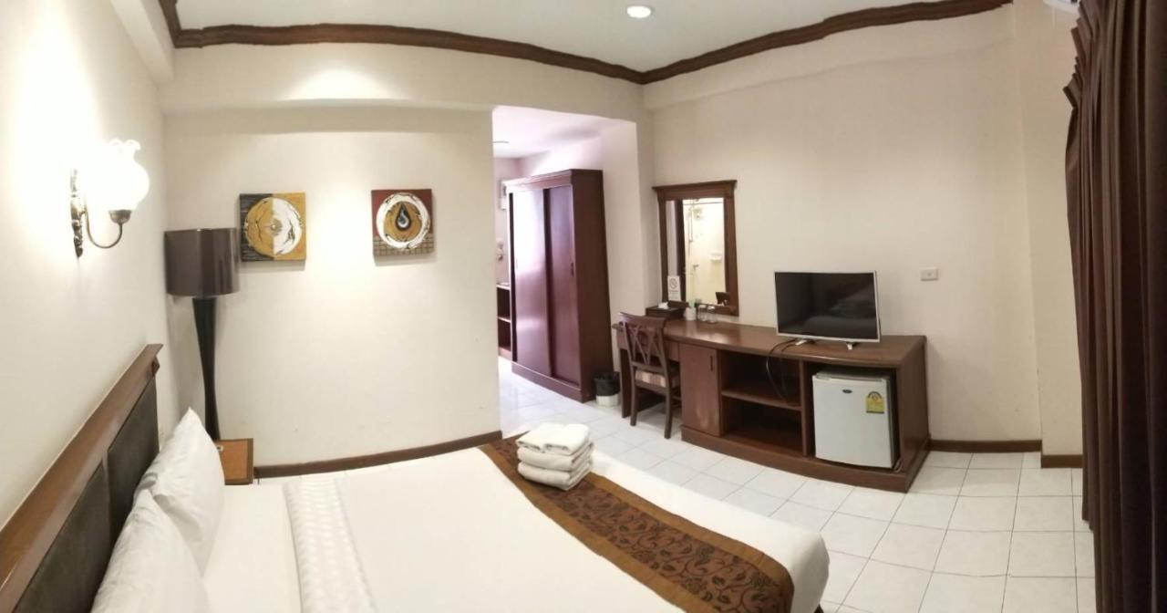 Inn House- Sha Extra Plus Pattaya Exterior foto